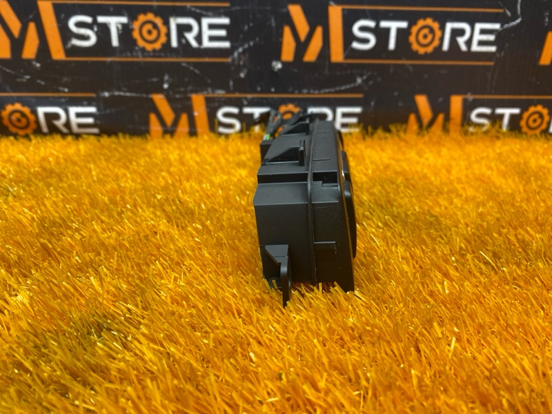 кнопка выбора режима АКПП, 1010 рублей, Красноярск