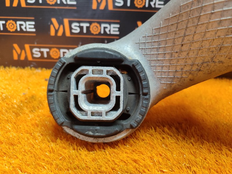 Балка поперечная (подрамник), 2000 рублей, Красноярск