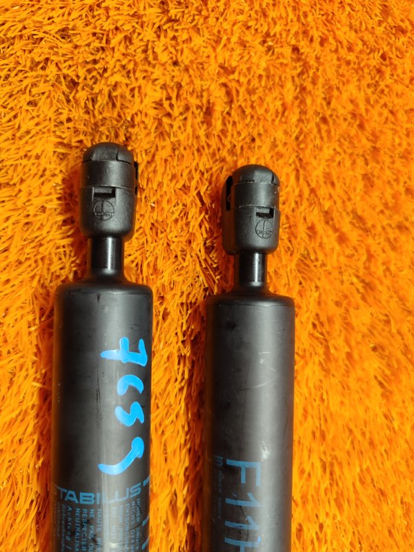 Амортизатор стекла багажника, 1000 рублей, Красноярск