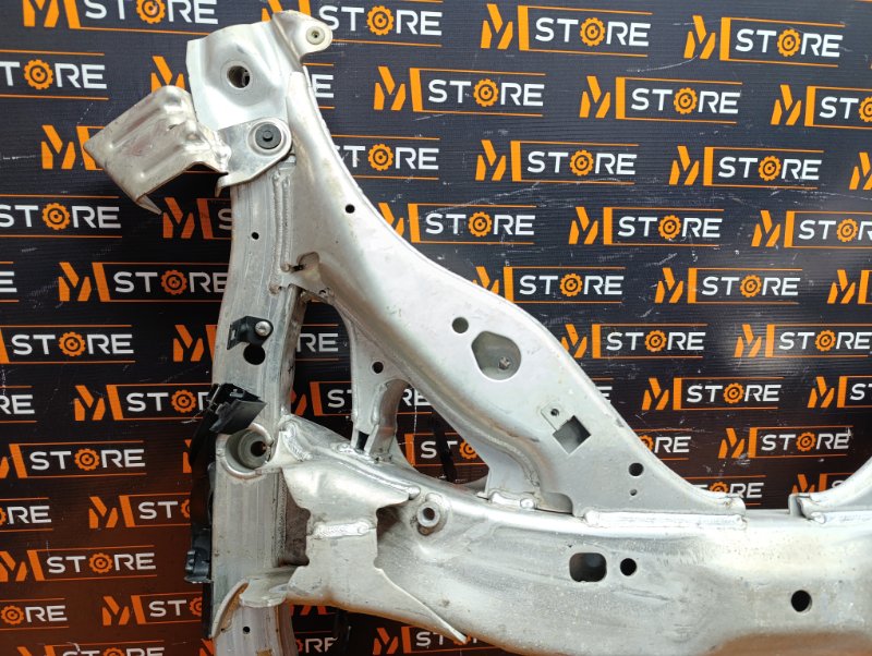 Балка поперечная (подрамник), 4090 рублей, Красноярск