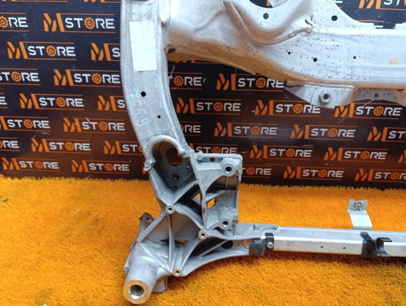 Балка поперечная (подрамник), 4090 рублей, Красноярск