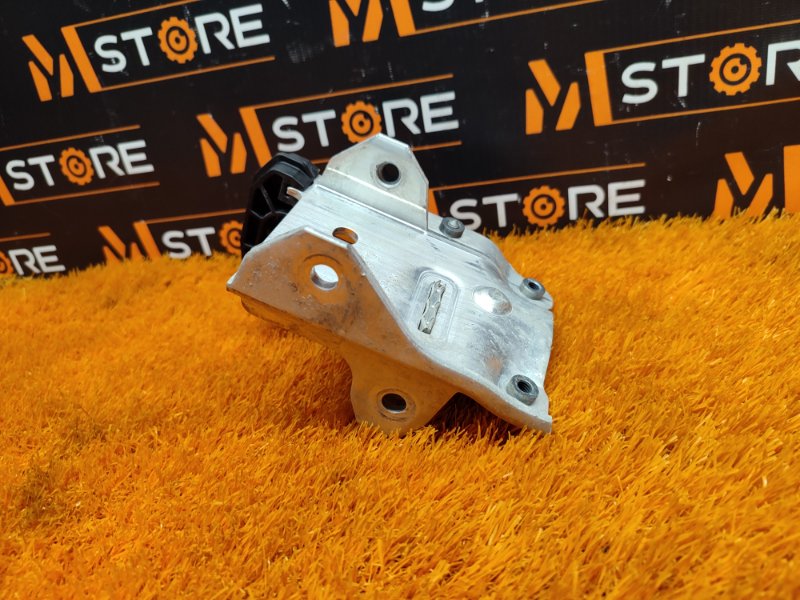 Кронштейн радиатора, 910 рублей, Красноярск