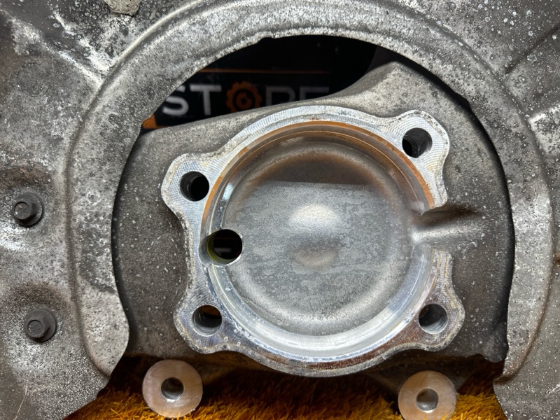 кулак поворотный, 1000 рублей, Красноярск