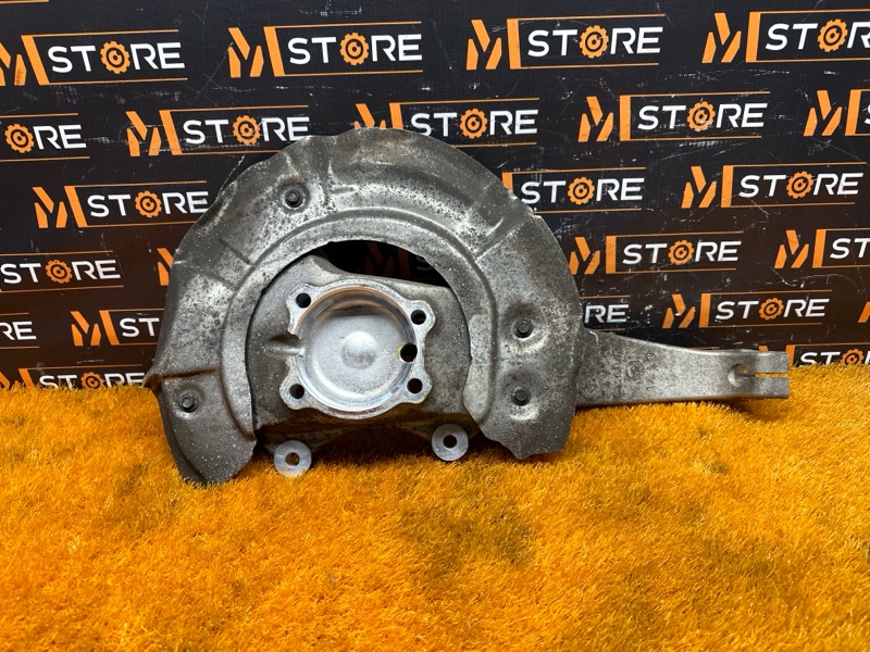 кулак поворотный, 1000 рублей, Красноярск