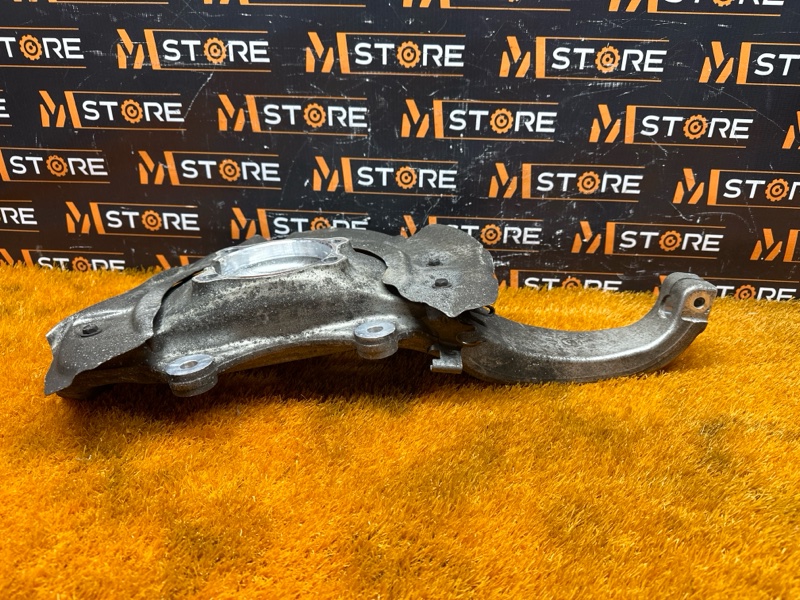 кулак поворотный, 1000 рублей, Красноярск