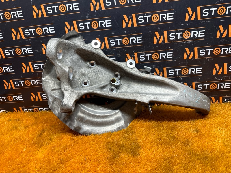 кулак поворотный, 1000 рублей, Красноярск