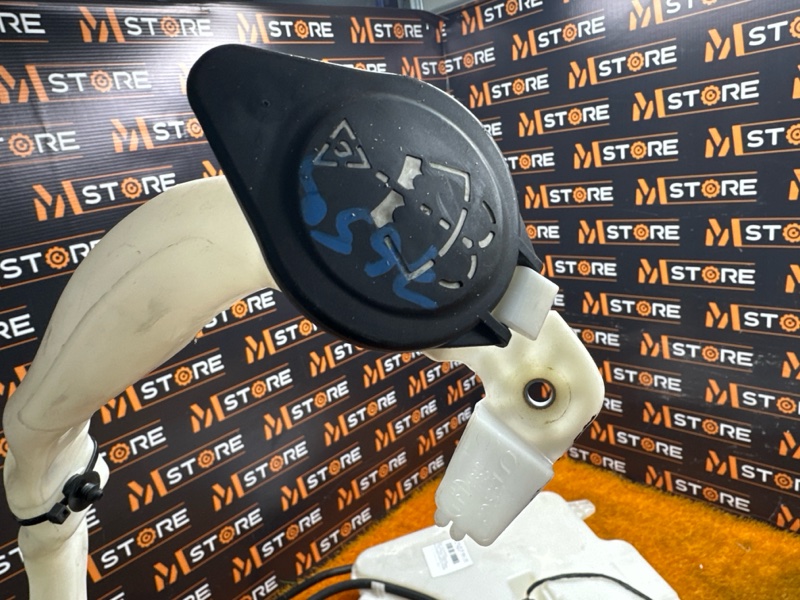 Бачок омывателя, 1000 рублей, Красноярск