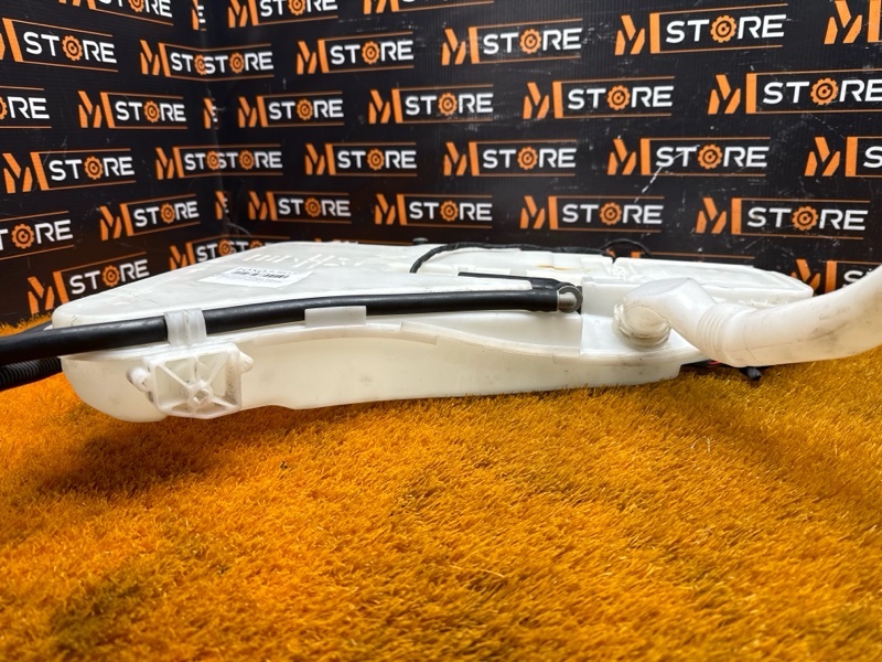 Бачок омывателя, 1000 рублей, Красноярск