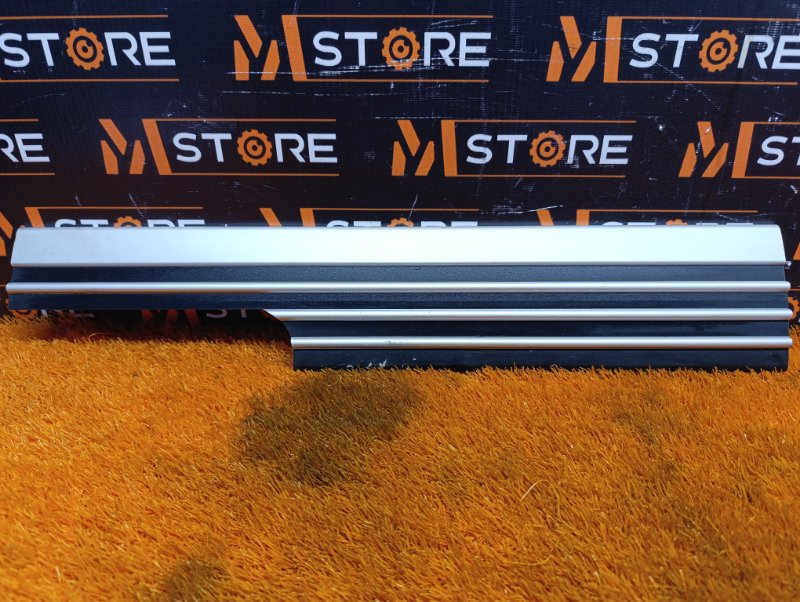 Накладка на порог салона, 360 рублей, Красноярск