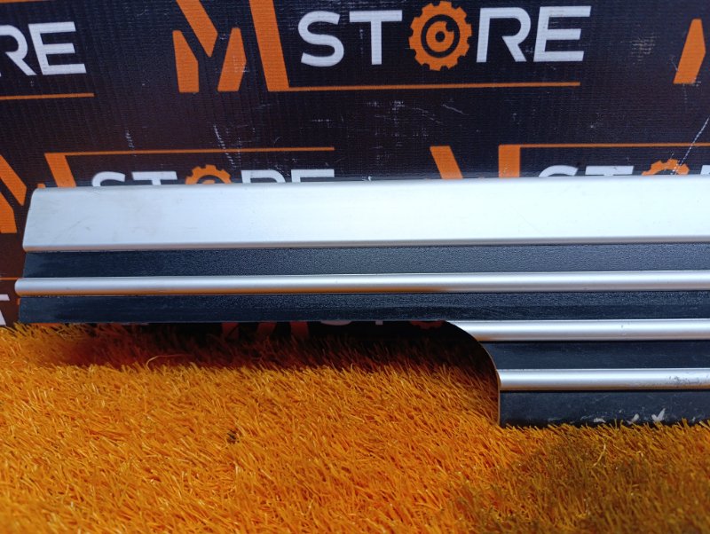 Накладка на порог салона, 360 рублей, Красноярск