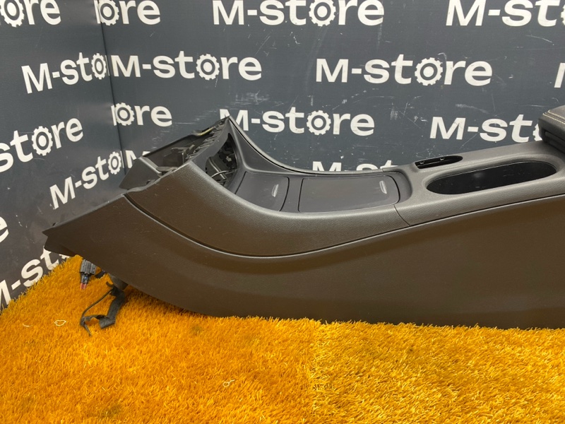 подлокотник, 4500 рублей, Красноярск