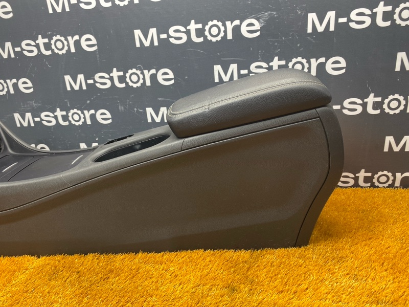 подлокотник, 4500 рублей, Красноярск