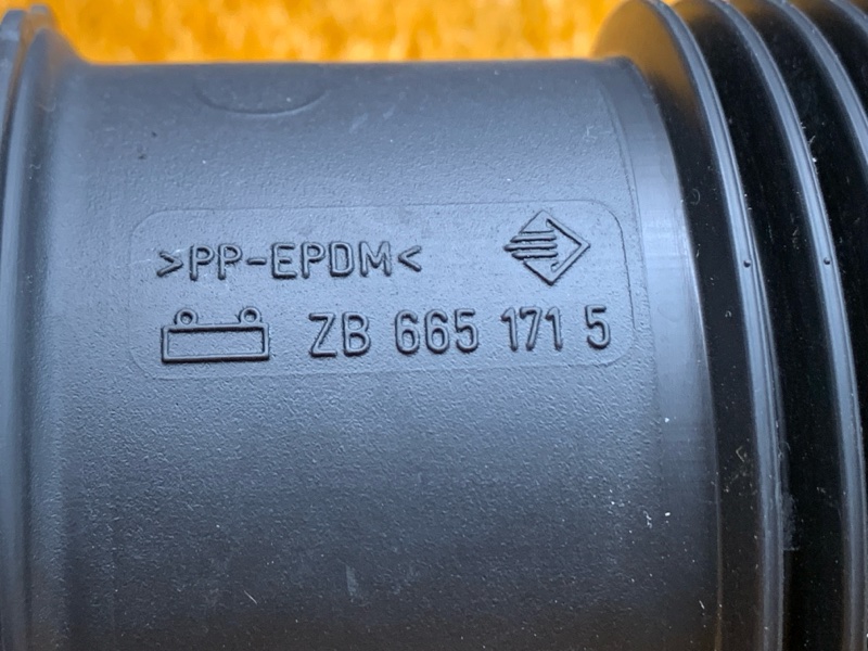 патрубок воздушного фильтра, 800 рублей, Красноярск