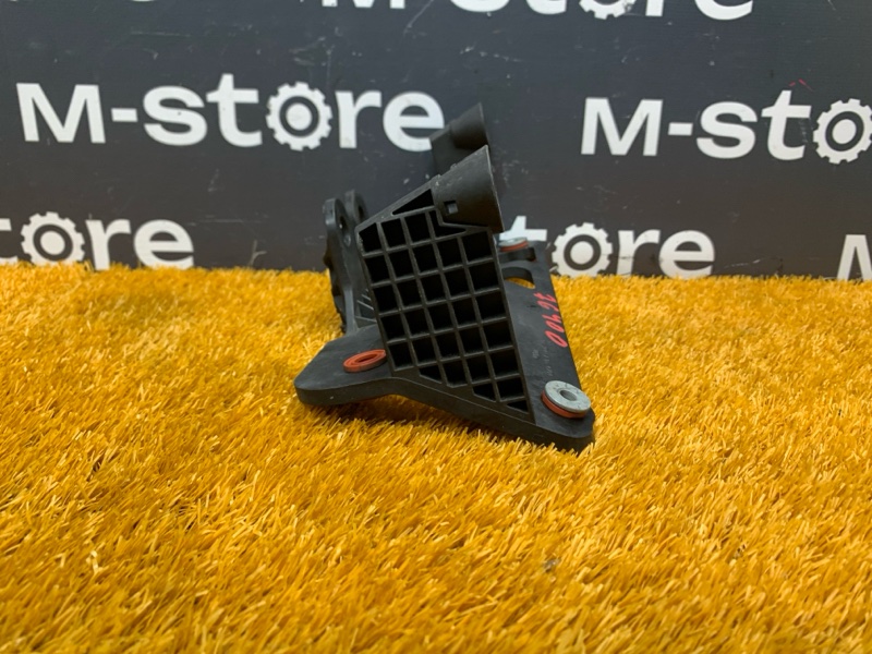 кронштейн компрессора подвески, 440 рублей, Красноярск