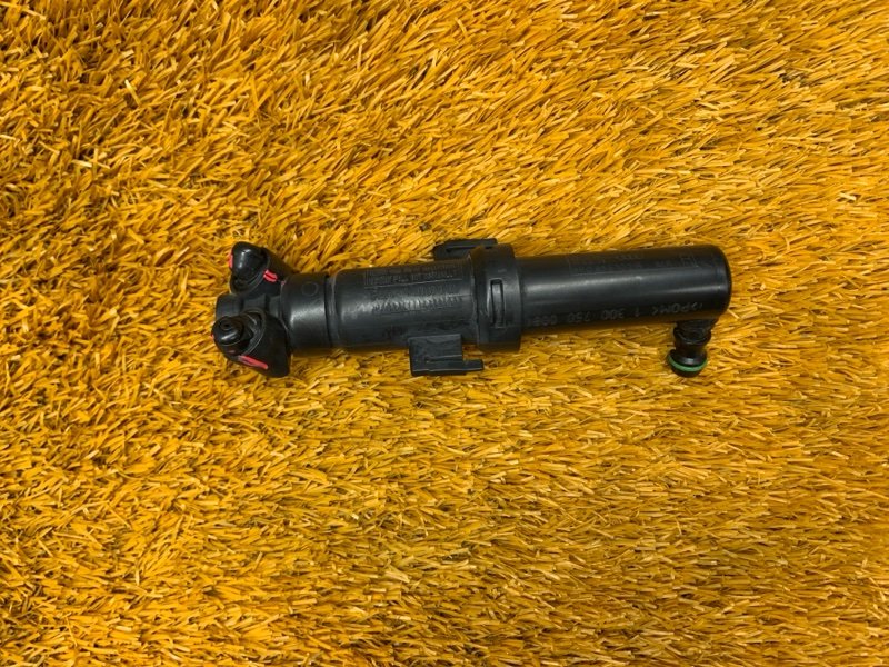 Форсунка омывателя фары, 1000 рублей, Красноярск