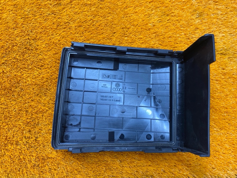 Крышка блока предохранителей, 460 рублей, Красноярск