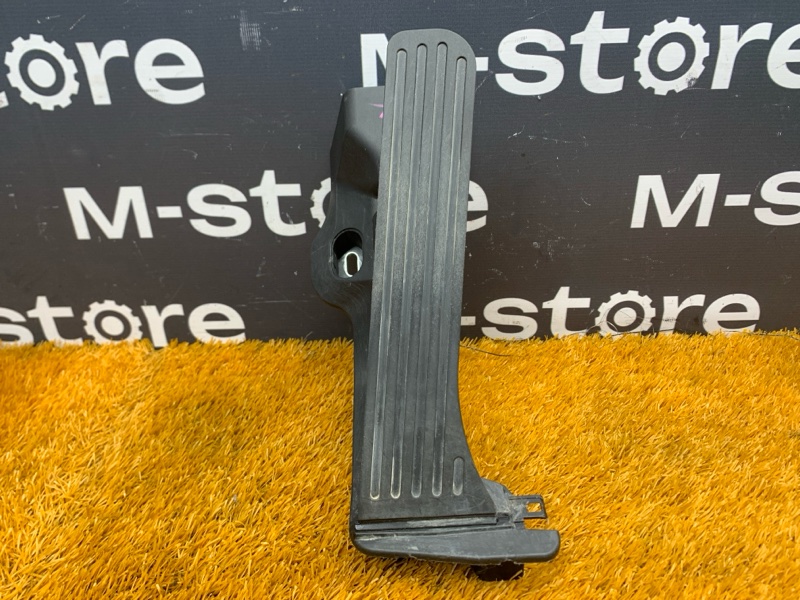 педаль газа, 900 рублей, Красноярск