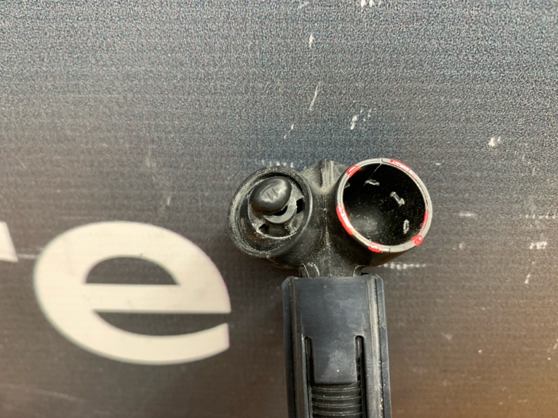 Форсунка омывателя фары, 1000 рублей, Красноярск