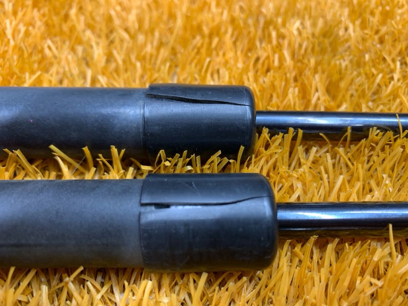 амортизатор капота, 1500 рублей, Красноярск