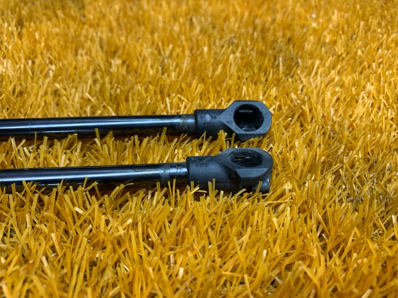 амортизатор капота, 1500 рублей, Красноярск