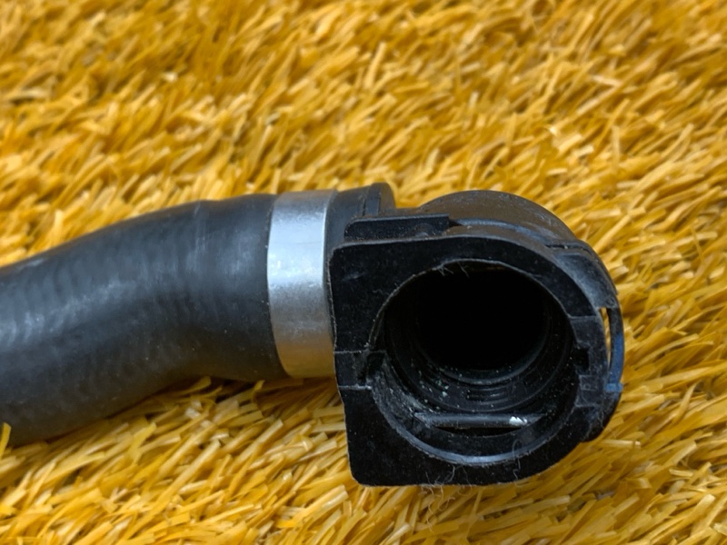 Патрубок системы охлаждения, 700 рублей, Красноярск