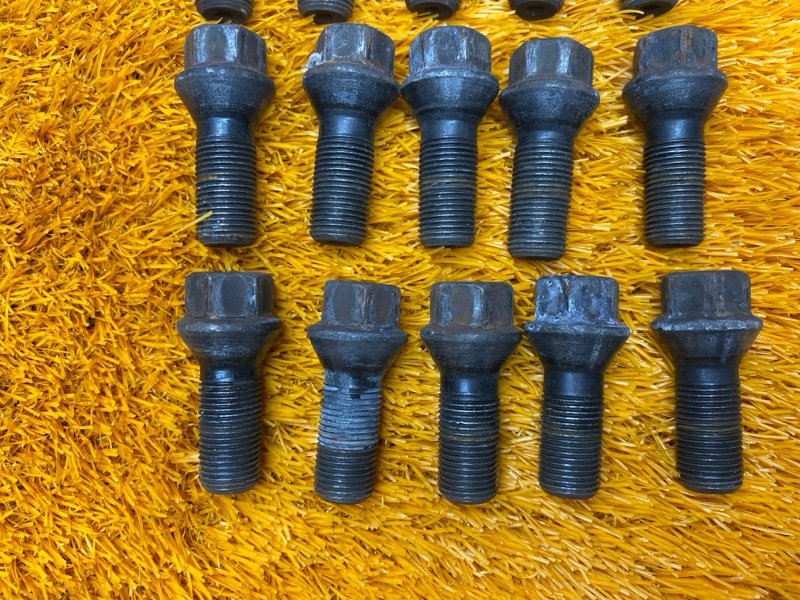 болт колесный, 1850 рублей, Красноярск