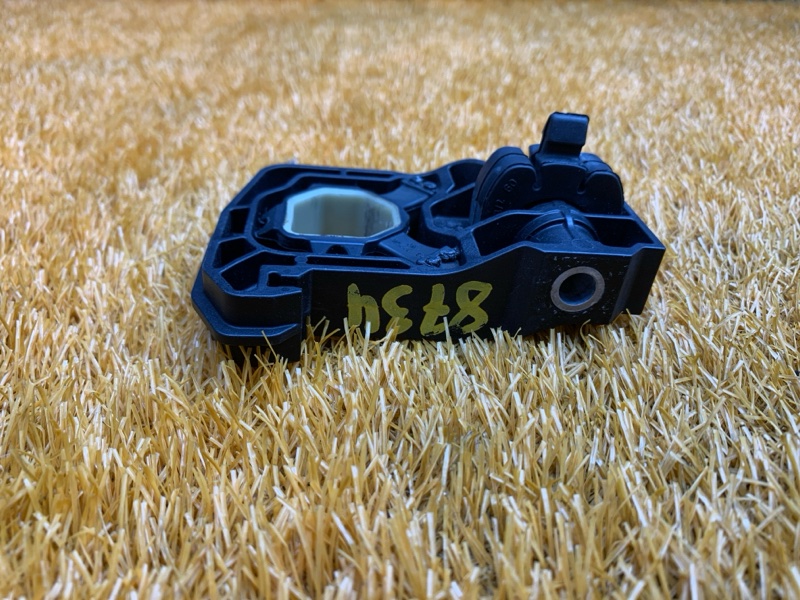 Кронштейн радиатора, 300 рублей, Красноярск