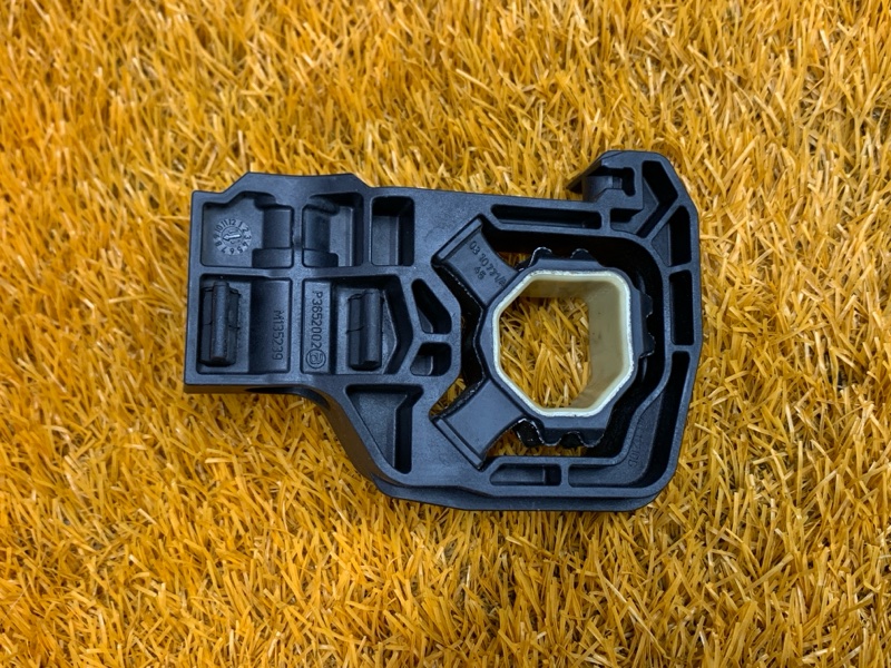 Кронштейн радиатора, 440 рублей, Красноярск