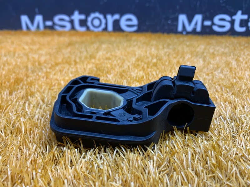 Кронштейн радиатора, 440 рублей, Красноярск