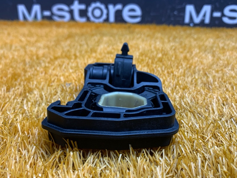 Кронштейн радиатора, 440 рублей, Красноярск