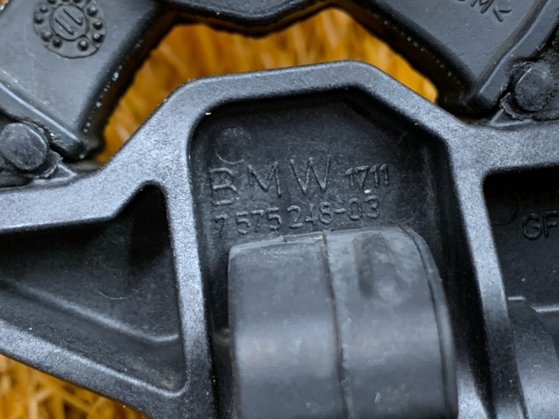 Кронштейн радиатора, 440 рублей, Красноярск