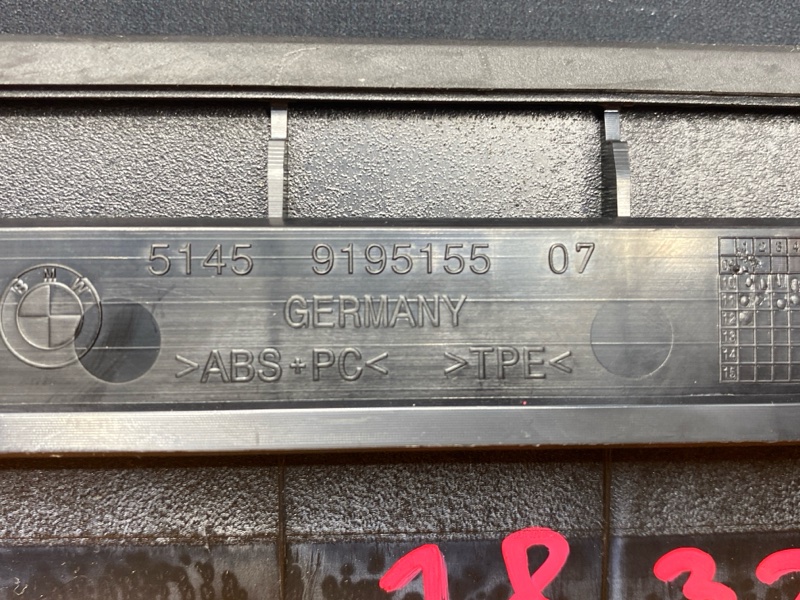 накладка щитка приборов, 270 рублей, Красноярск