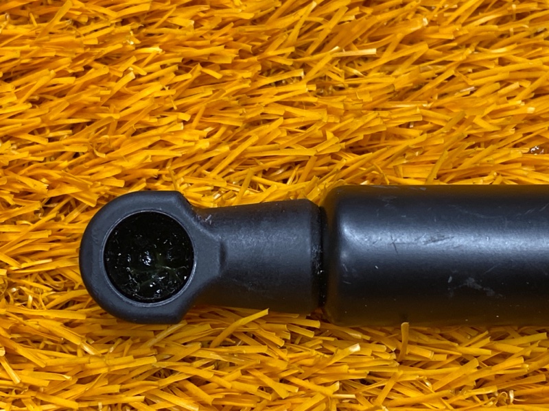 Амортизатор пола багажника, 900 рублей, Красноярск