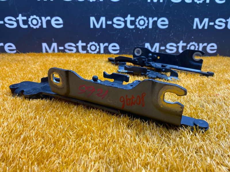 петля капота, 1360 рублей, Красноярск