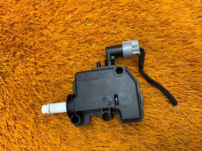 Замок лючка бензобака, 640 рублей, Красноярск