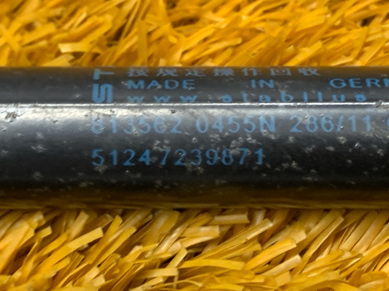 амортизатор багажника, 1000 рублей, Красноярск