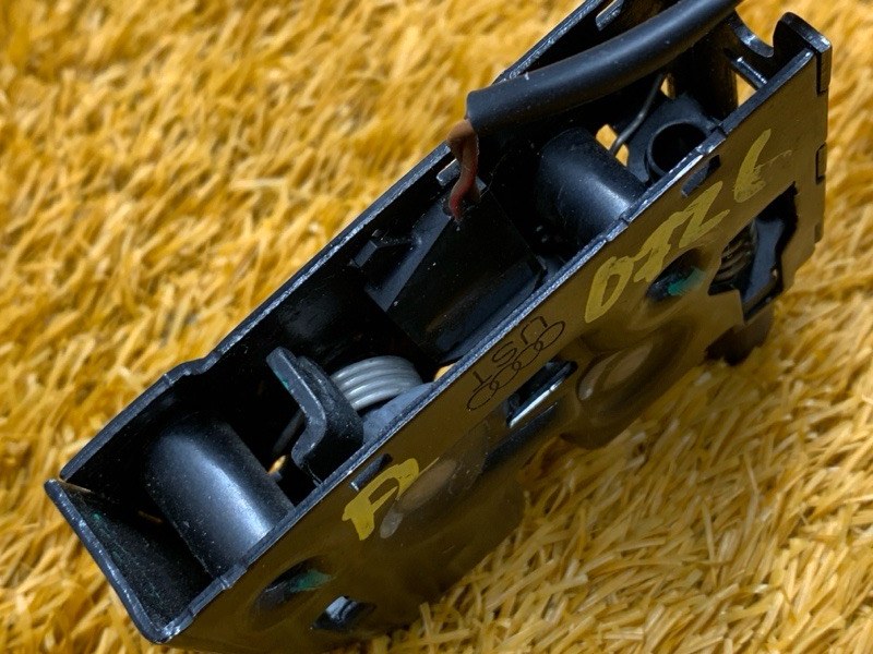 замок капота, 1000 рублей, Красноярск