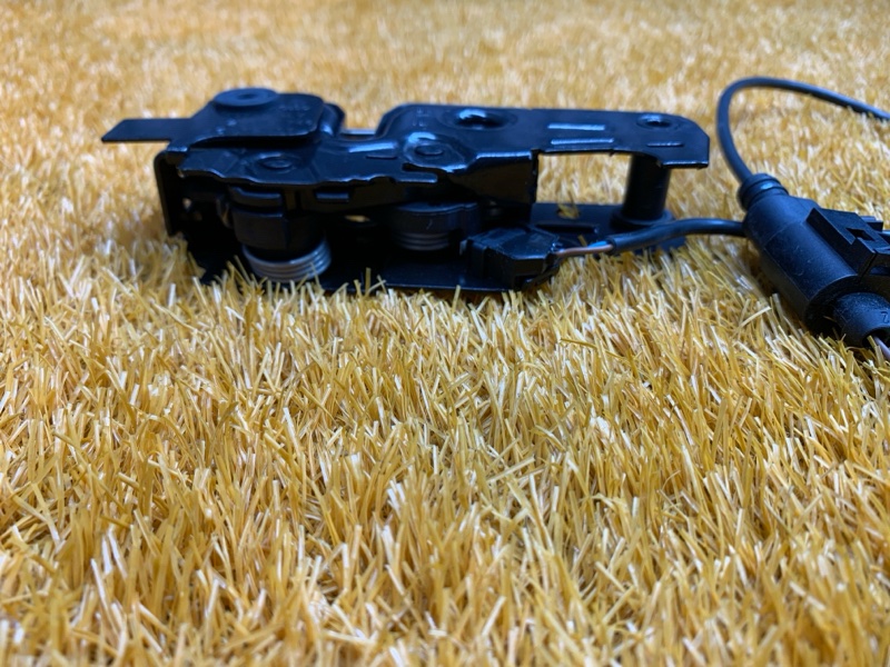 замок капота, 500 рублей, Красноярск