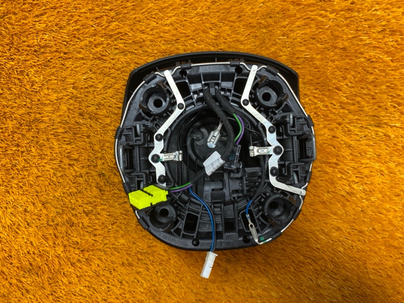 Подушка безопасности в руль, 2000 рублей, Красноярск