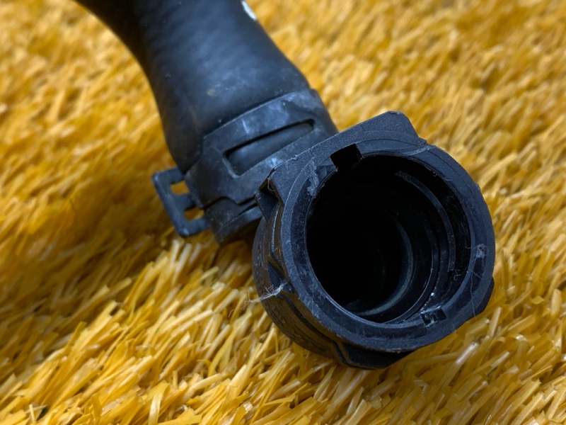 Патрубок системы охлаждения, 300 рублей, Красноярск