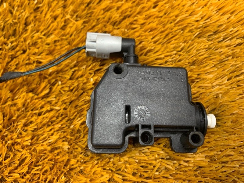 Замок лючка бензобака, 640 рублей, Красноярск