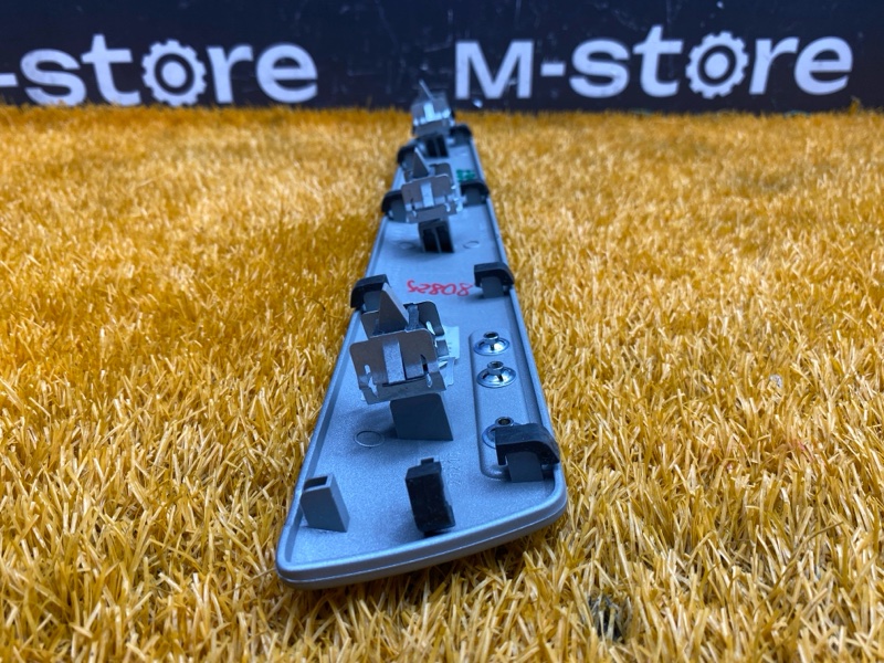 накладка на торпеду, 500 рублей, Красноярск