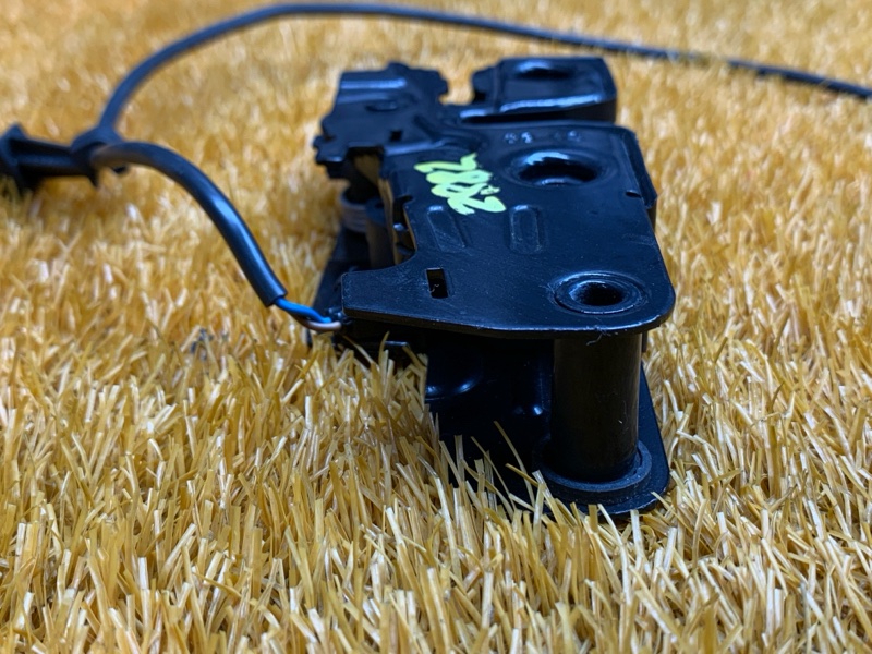 замок капота, 500 рублей, Красноярск