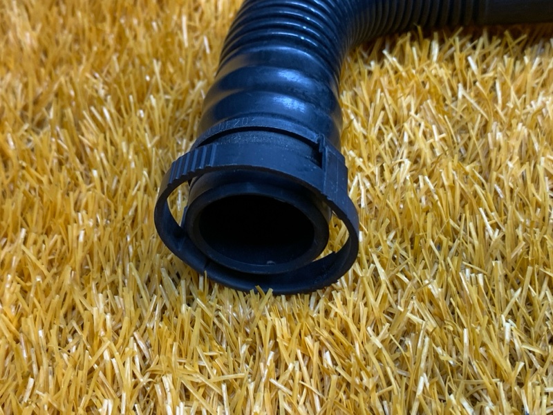 Патрубок картерных газов, 350 рублей, Красноярск