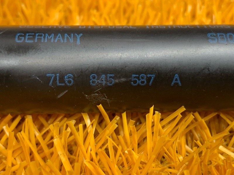 Амортизатор стекла багажника, 500 рублей, Красноярск