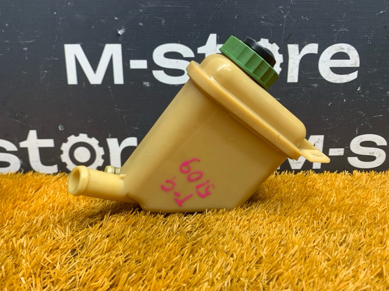 бачок гидроусилителя, 500 рублей, Красноярск