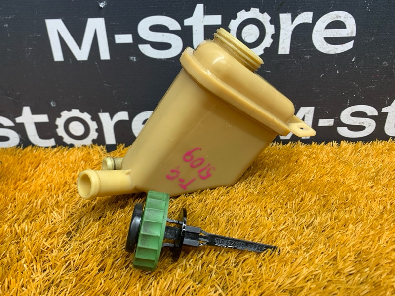 бачок гидроусилителя, 500 рублей, Красноярск