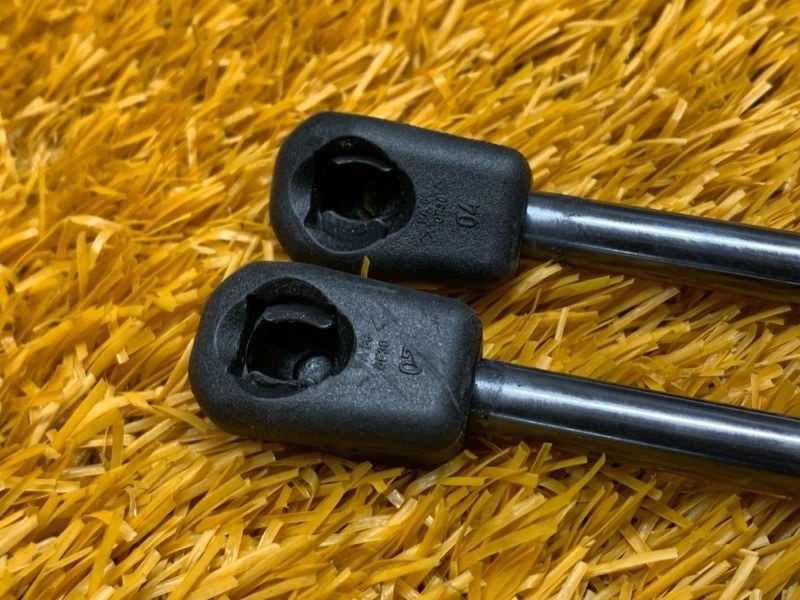 амортизатор багажника, 1200 рублей, Красноярск