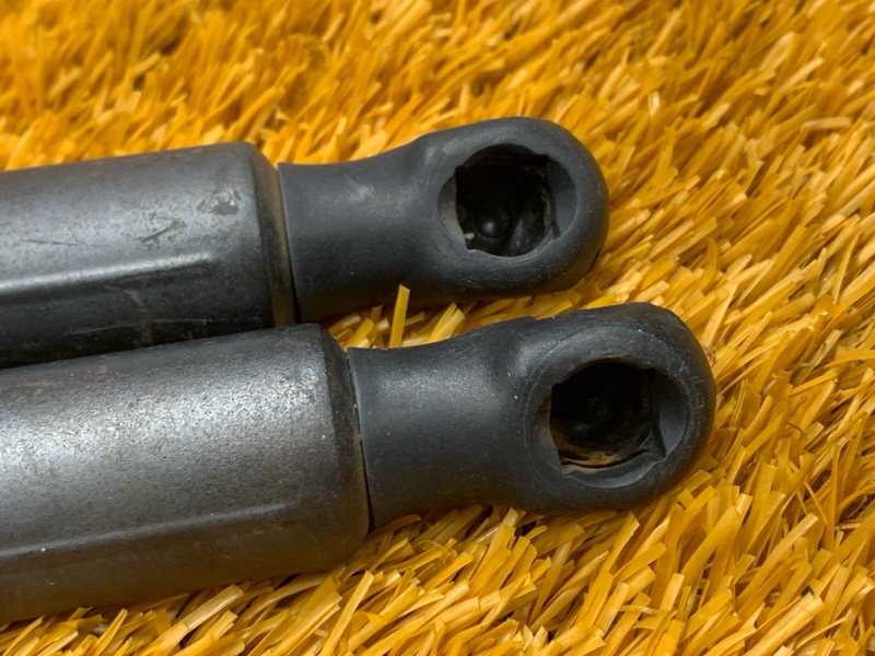 амортизатор багажника, 1200 рублей, Красноярск