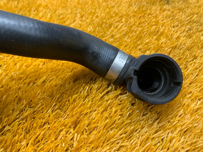 Патрубок системы охлаждения, 1500 рублей, Красноярск